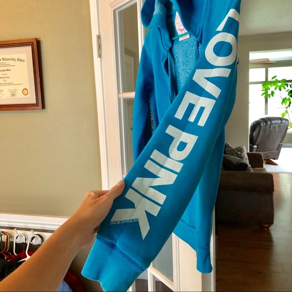 Bundle trade** Vintage Victoria’s Secret Pink - Picture 3 of 6